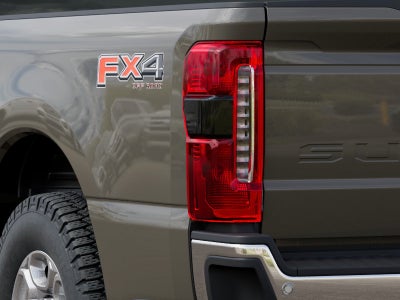 2027 Ford Super Duty F-350® XLT