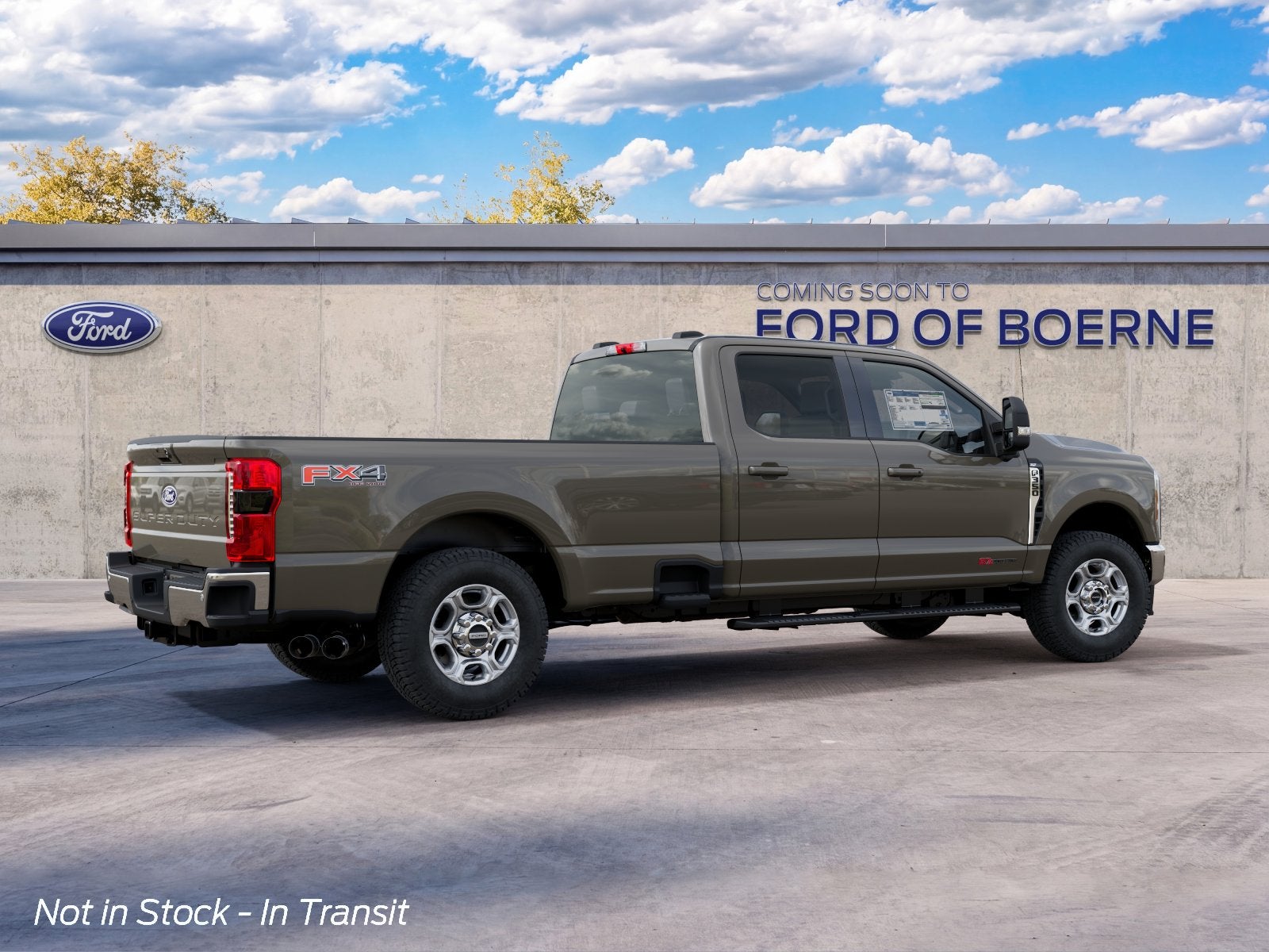 2027 Ford Super Duty F-350® XLT