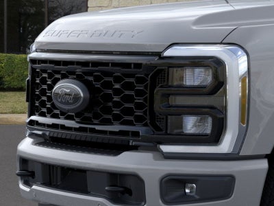 2026 Ford Super Duty F-350® Lariat®