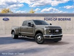 2027 Ford Super Duty F-350® Lariat®