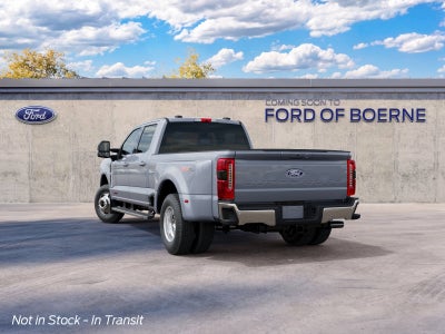 2027 Ford Super Duty F-350® Lariat®