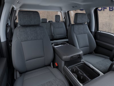 2027 Ford Super Duty F-350® XLT