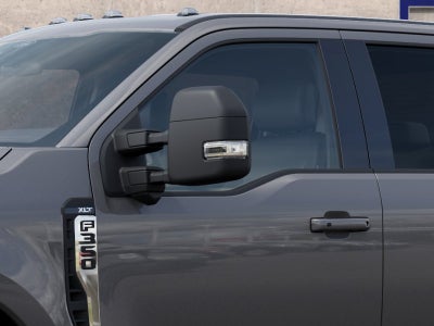 2027 Ford Super Duty F-350® XLT