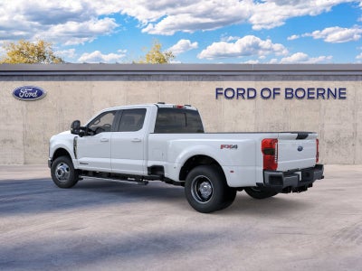 2026 Ford Super Duty F-350® XLT