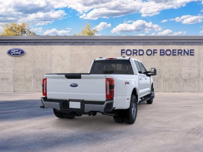 2026 Ford Super Duty F-350® XLT