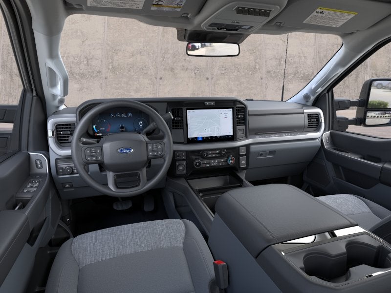 2026 Ford Super Duty F-350® XLT