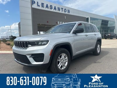 2024 Jeep Grand Cherokee Laredo