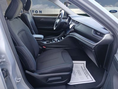 2024 Jeep Grand Cherokee Laredo