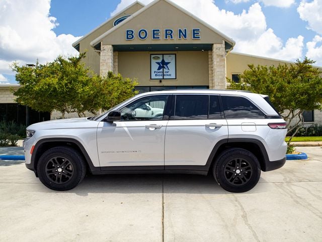 2024 Jeep Grand Cherokee Base