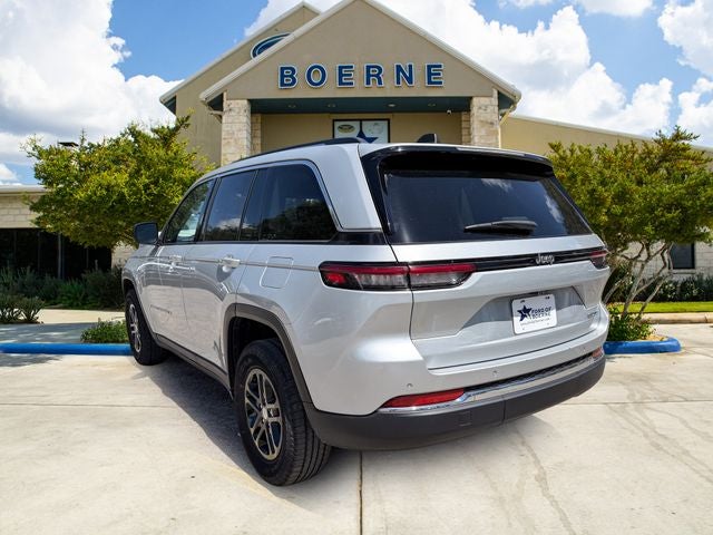2024 Jeep Grand Cherokee Base