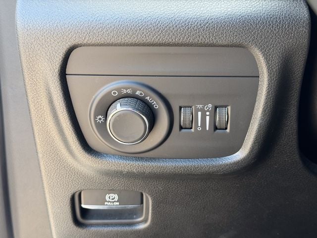 2024 Jeep Grand Cherokee Base