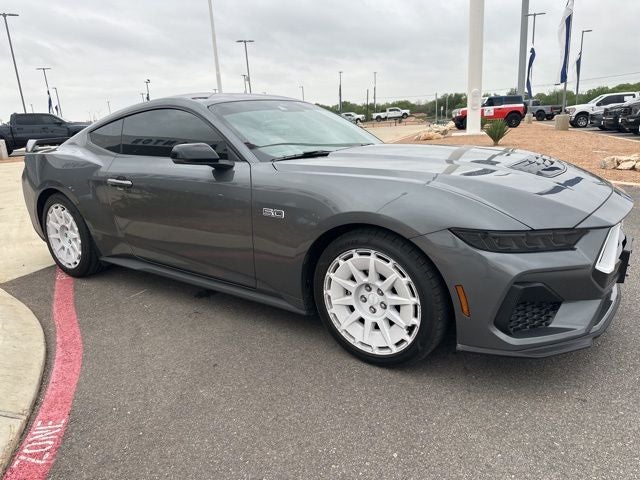 2026 Ford Mustang Base