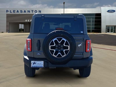 2026 Ford Bronco Outer Banks®