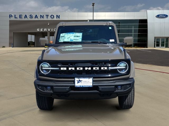 2026 Ford Bronco Outer Banks®