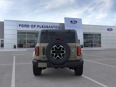 2026 Ford Bronco Outer Banks®