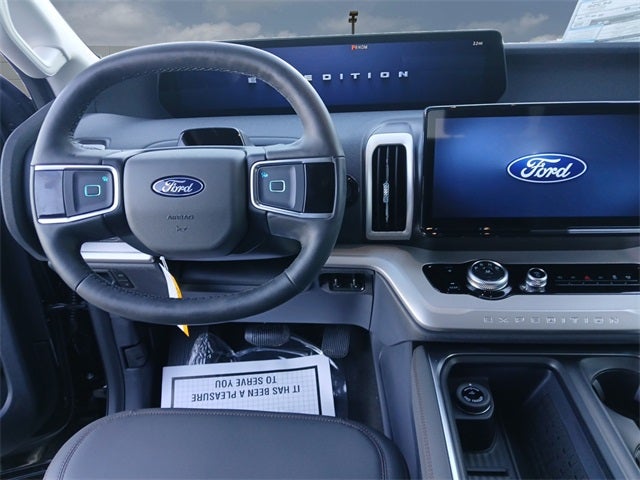 2025 Ford Expedition Max Active MAX