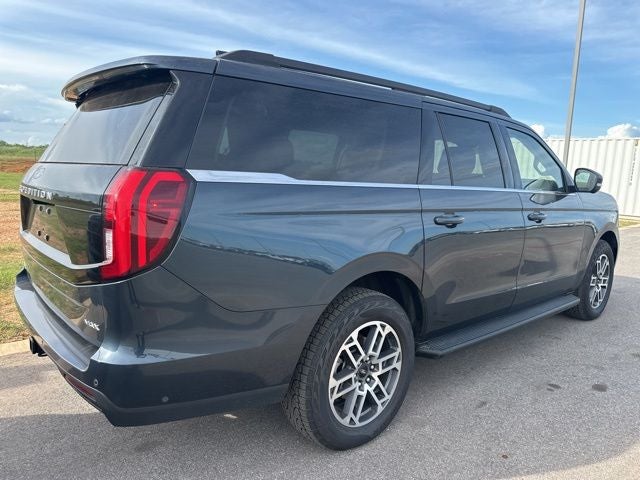 2025 Ford Expedition Max Base