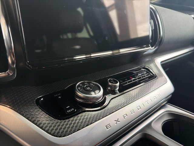 2025 Ford Expedition Max Platinum® MAX