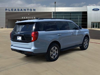 2026 Ford Expedition Active