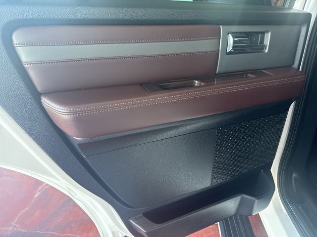 2015 Ford Expedition Base