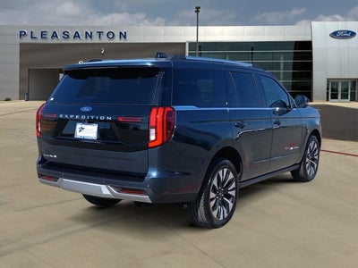 2026 Ford Expedition Platinum®