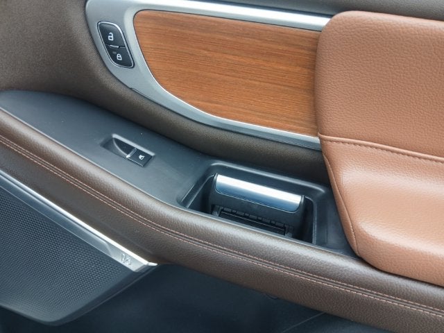 2025 Ford Expedition Base