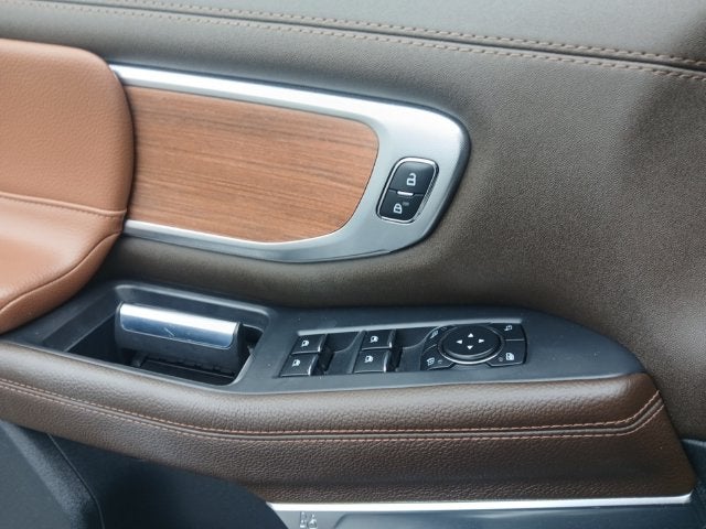 2025 Ford Expedition Base