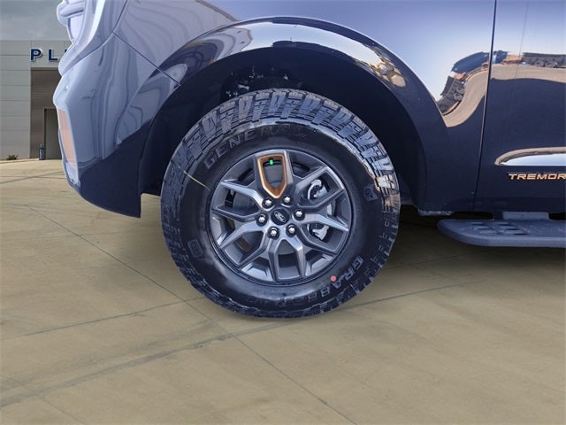 2025 Ford Expedition TREMOR®