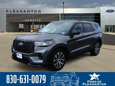 2026 Ford Explorer Base