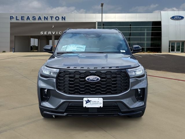 2026 Ford Explorer Base