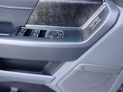 2025 Ford F-150 Lightning Flash™