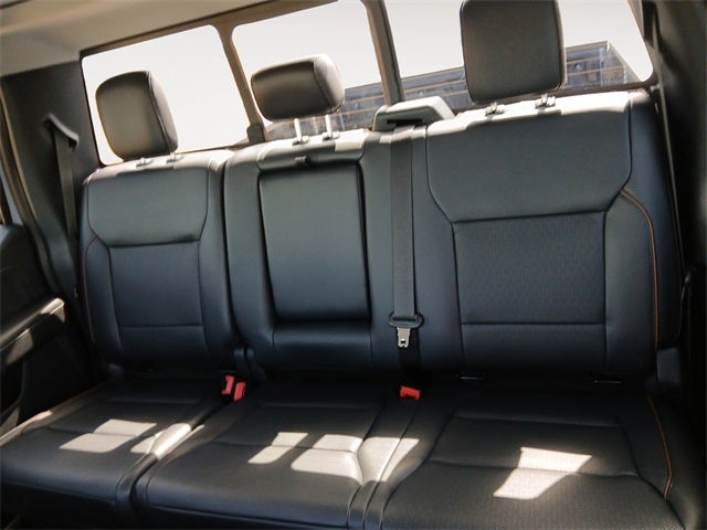 2025 Ford F-250SD F-250® Lariat®