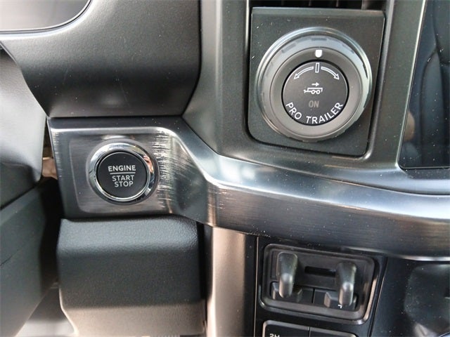 2025 Ford F-250SD F-250® Lariat®