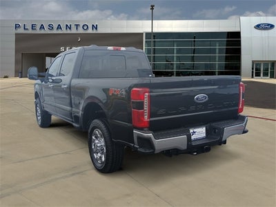 2025 Ford F-250SD F-250® Lariat®