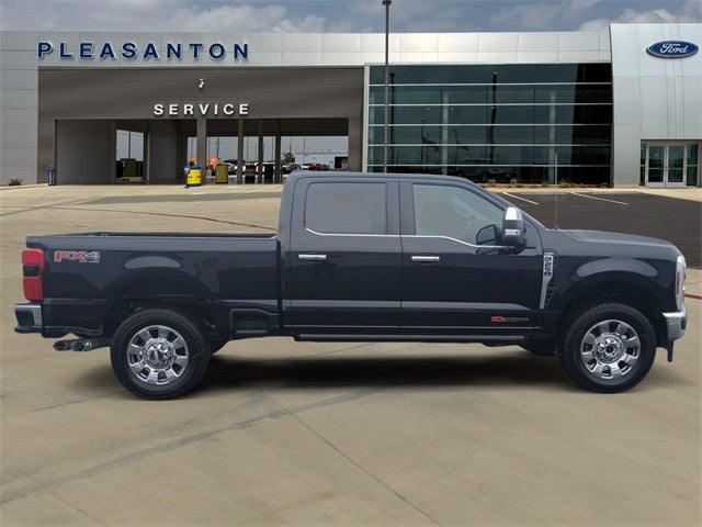 2025 Ford F-250SD F-250® Lariat®