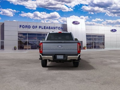2027 Ford F-250SD F-250® Lariat®