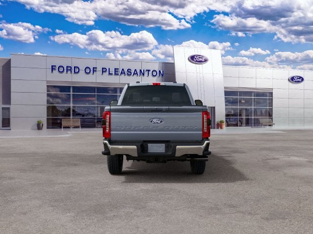 2027 Ford F-250SD F-250® Lariat®