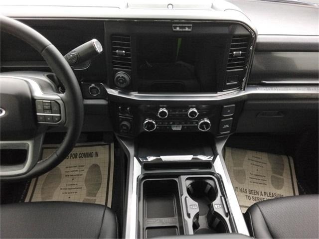 2025 Ford F-250SD F-250® Lariat®