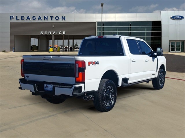 2025 Ford F-250SD F-250® Platinum®