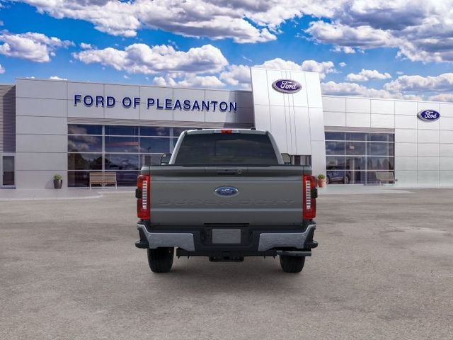 2026 Ford F-350SD F-350® Lariat®