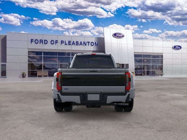 2026 Ford F-350SD F-350® Platinum®