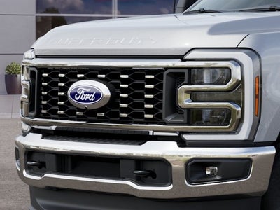 2027 Ford F-350SD F-350® XLT