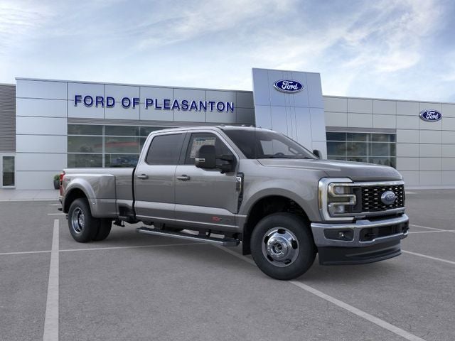 2026 Ford F-350SD F-350® Lariat®