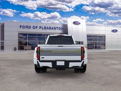 2026 Ford F-350SD F-350® Platinum®