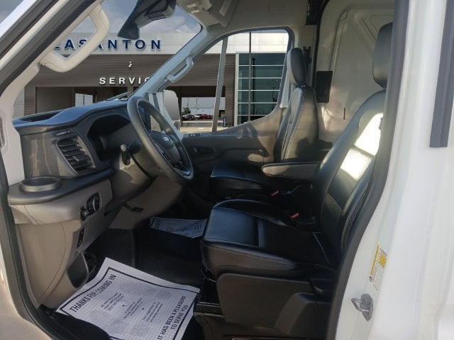 2026 Ford Transit-250 148 WB Medium Roof Cargo
