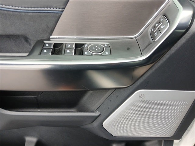 2025 Ford F-150 Platinum®