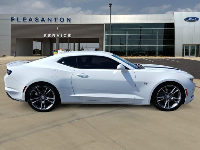 2022 Chevrolet Camaro LT w/1LT