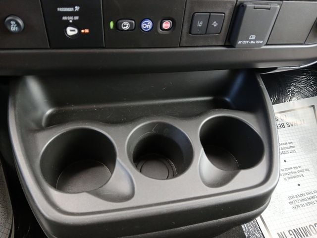 2025 Chevrolet Express 3500 LT