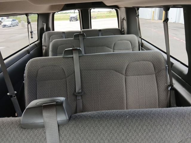 2025 Chevrolet Express 3500 LT