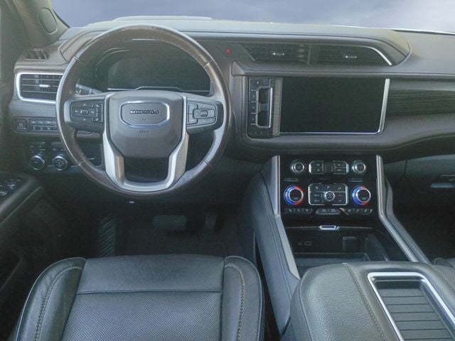 2022 GMC Yukon Base